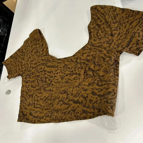 RVCA abstract print No Matters Top Sz Large - Picture 4 of 12